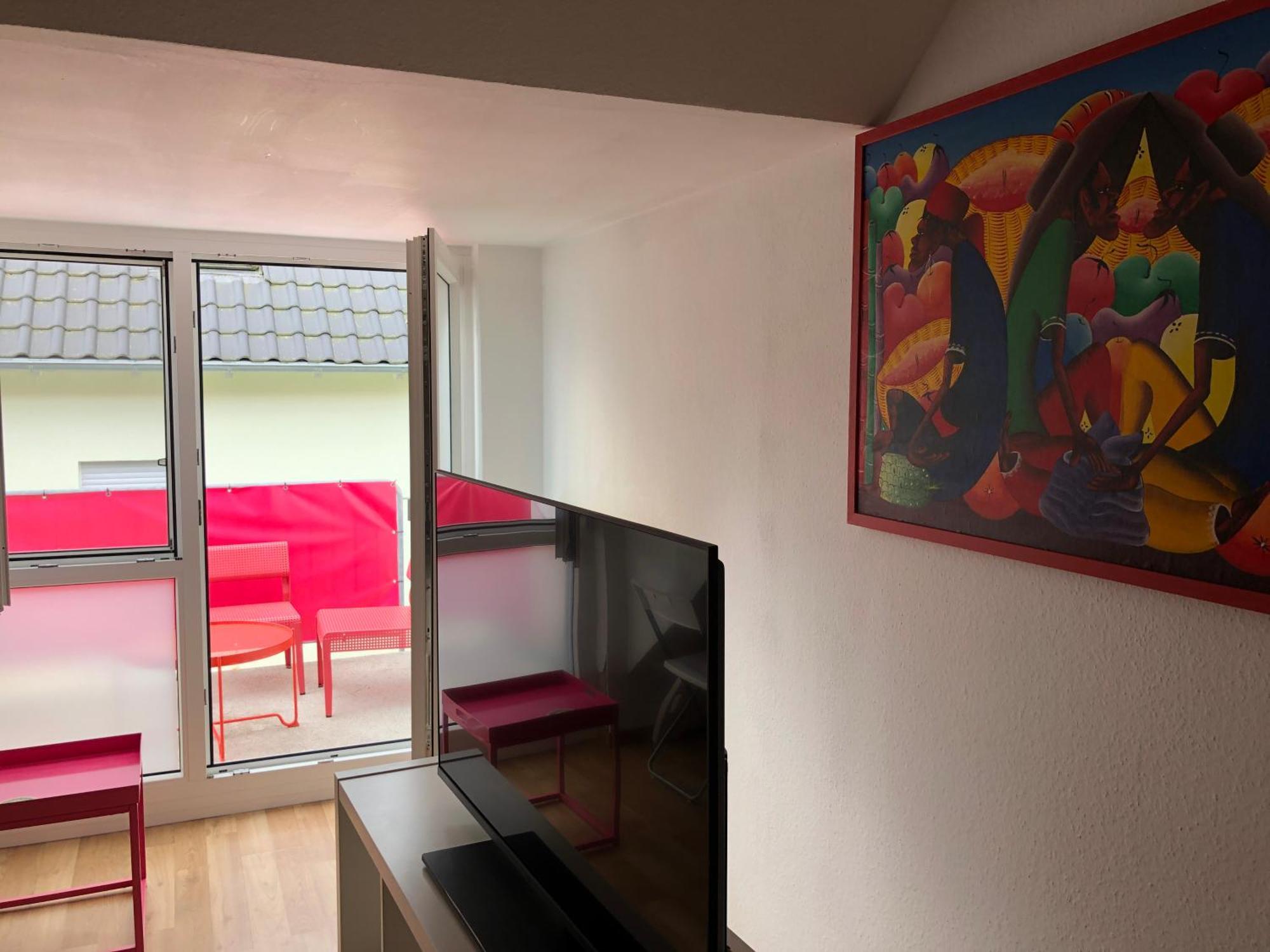 Studio Ochsenfurt Mit Sonnigem Balkon Buitenkant foto