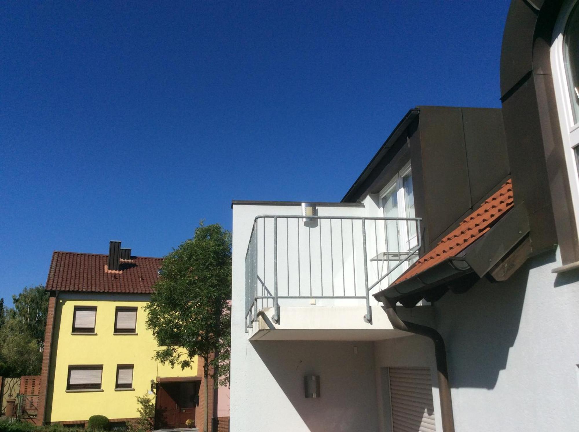 Studio Ochsenfurt Mit Sonnigem Balkon Buitenkant foto